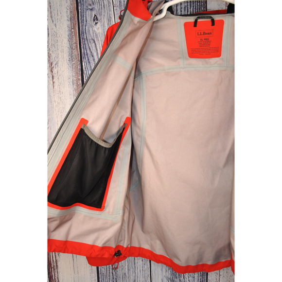 LL Bean Rain Jacket Misses Size XL Red Trail Model 291609 Waterproof Hooded - Picture 5 of 7